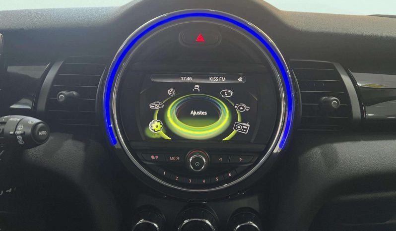 
								MINI COOPER 5 PUERTAS full									