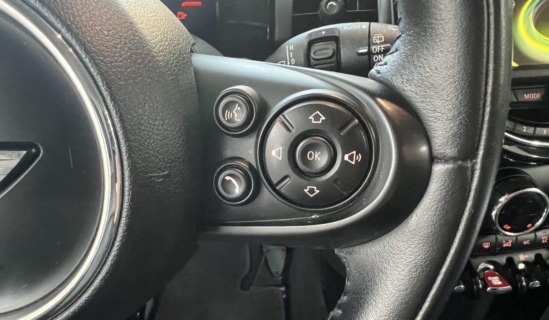 
								MINI COOPER 5 PUERTAS full									