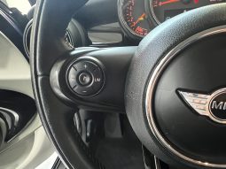 
										MINI COOPER 5 PUERTAS full									