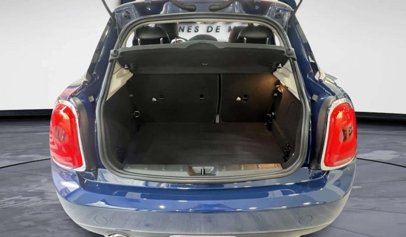 
								MINI COOPER 5 PUERTAS full									