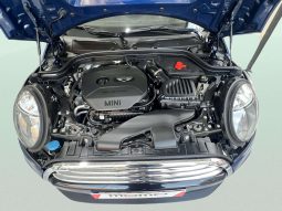 
										MINI COOPER 5 PUERTAS full									