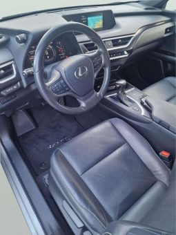 
										LEXUS UX 2.0 250h Executive Navigation full									