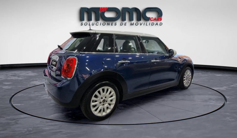 
								MINI COOPER 5 PUERTAS full									