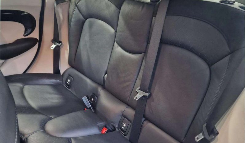 
								MINI COOPER 5 PUERTAS full									