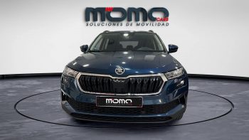 MomoCars