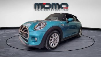 MomoCars