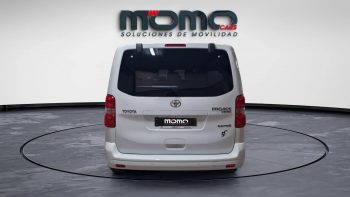 MomoCars