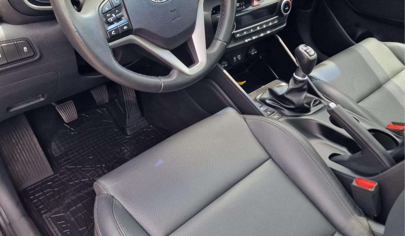 
								HYUNDAI Tucson TUCSON FL TGDI 1.6 177 CV 4X2 TECNO SKY full									