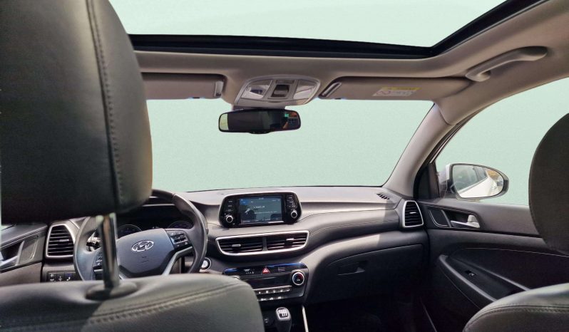 
								HYUNDAI Tucson TUCSON FL TGDI 1.6 177 CV 4X2 TECNO SKY full									