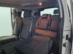 
										TOYOTA Proace Verso Shuttle 50kWh VX L2 full									