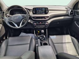 
										HYUNDAI Tucson TUCSON FL TGDI 1.6 177 CV 4X2 TECNO SKY full									