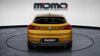 MomoCars