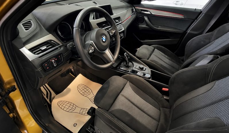 
								BMW X2 sDrive18d full									