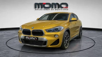 MomoCars